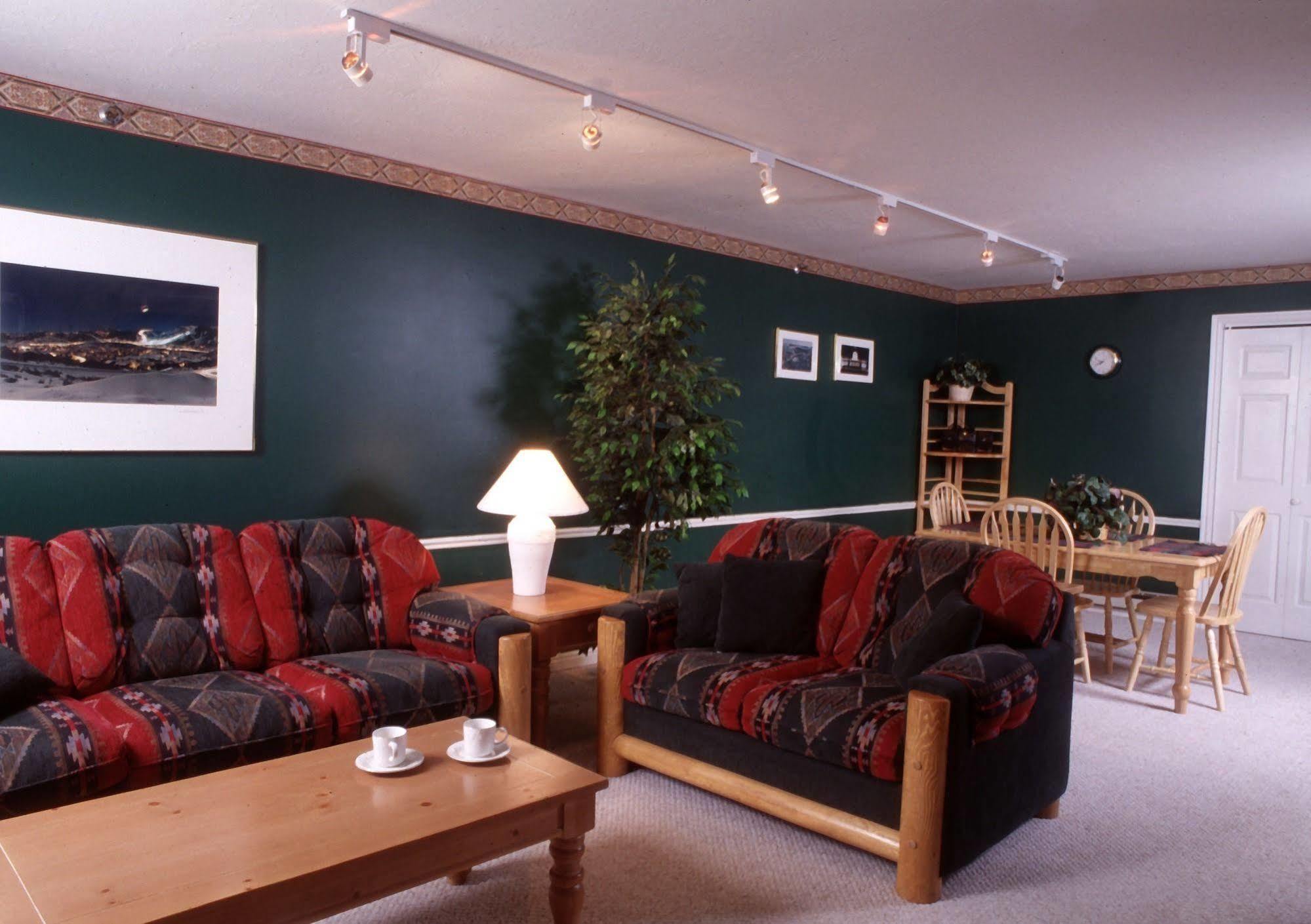 Prospector Accommodations By All Seasons Resort Lodging Park Stadt Zimmer foto