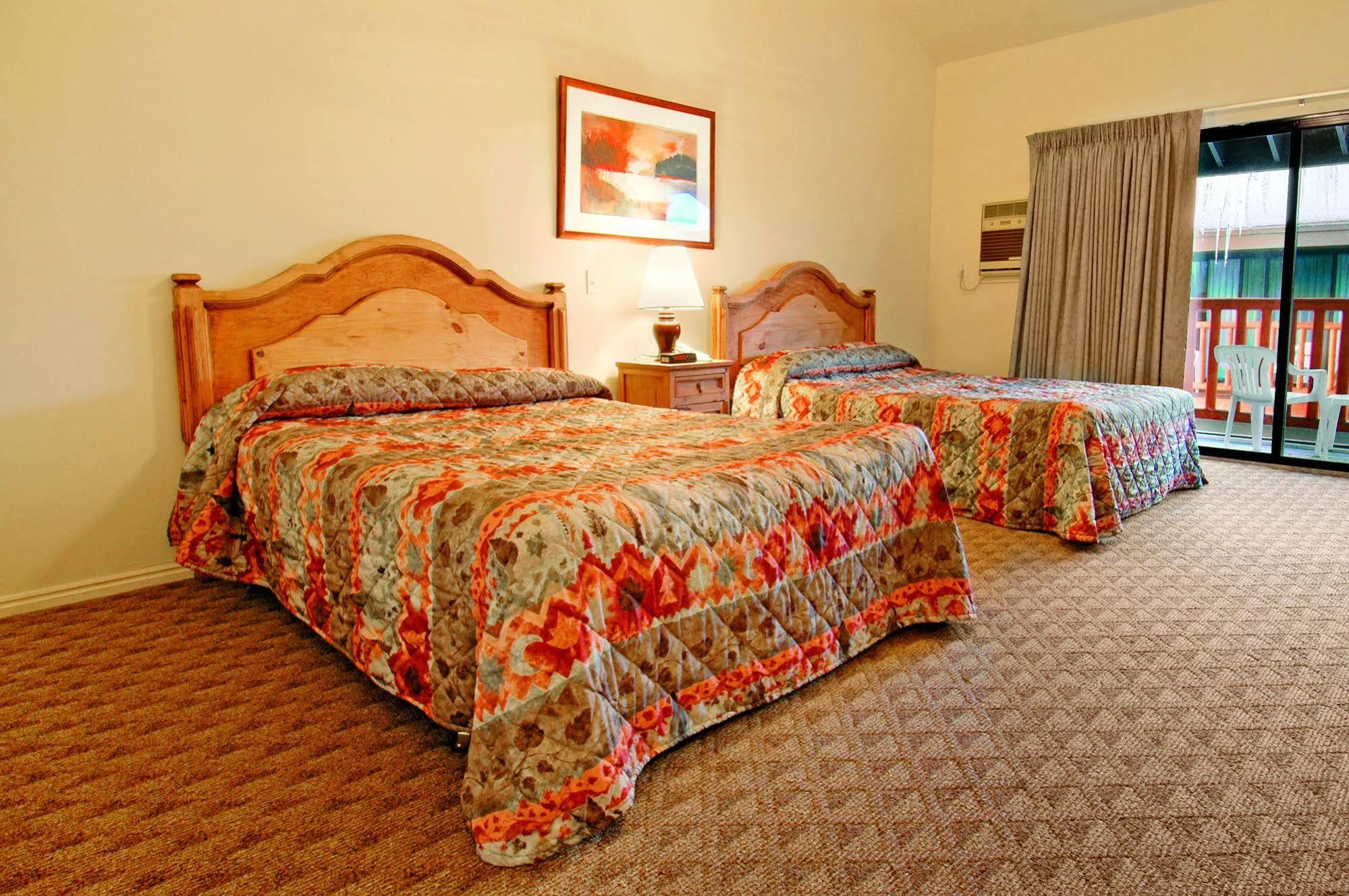 Prospector Accommodations By All Seasons Resort Lodging Park Stadt Exterior foto
